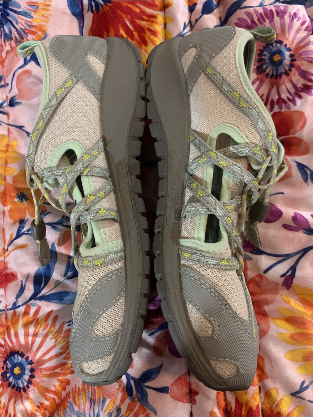 Chacos - Picture 3 of 9
